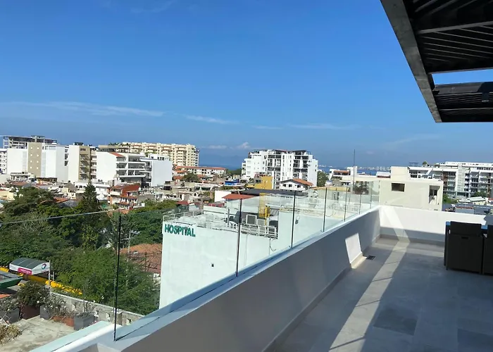 Francisca Luxury Suites - Adults Only